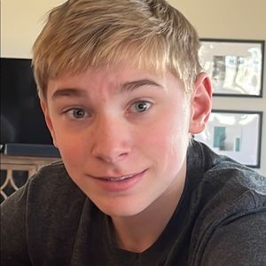 Meet your Posher, Connor